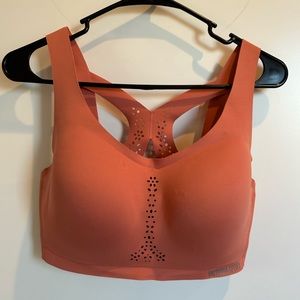 Victoria Sport Bra